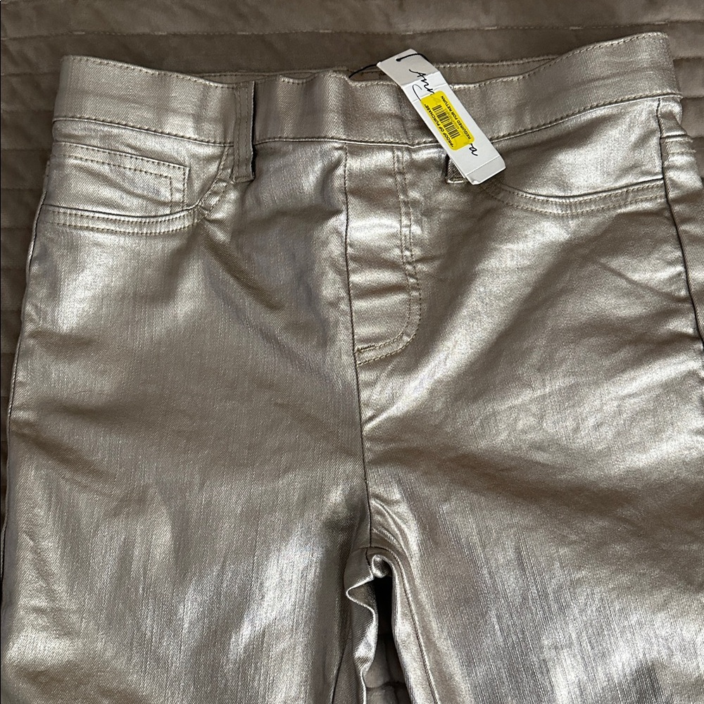 Anna&Ava gold coated Women's jeans. Size small - Picture 2 of 6